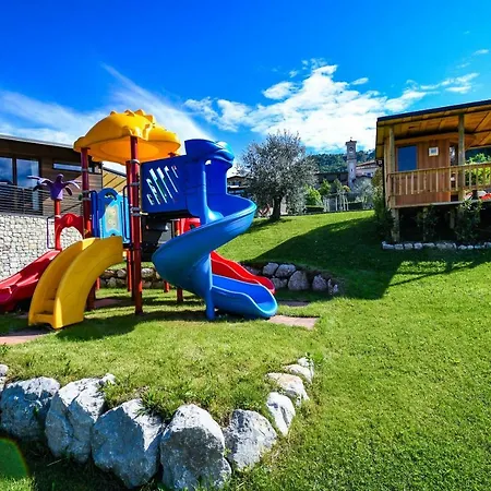 Апарт-отель Georesort Tremosine